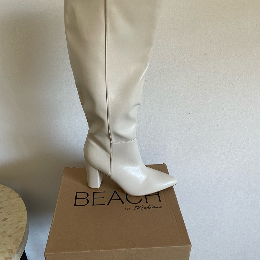 Coconuts by Matisse Cream Heeled Boots